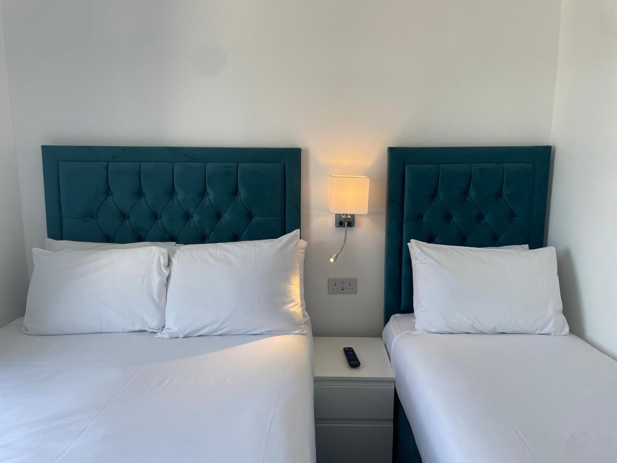 The Chapter - Leisure 2* London